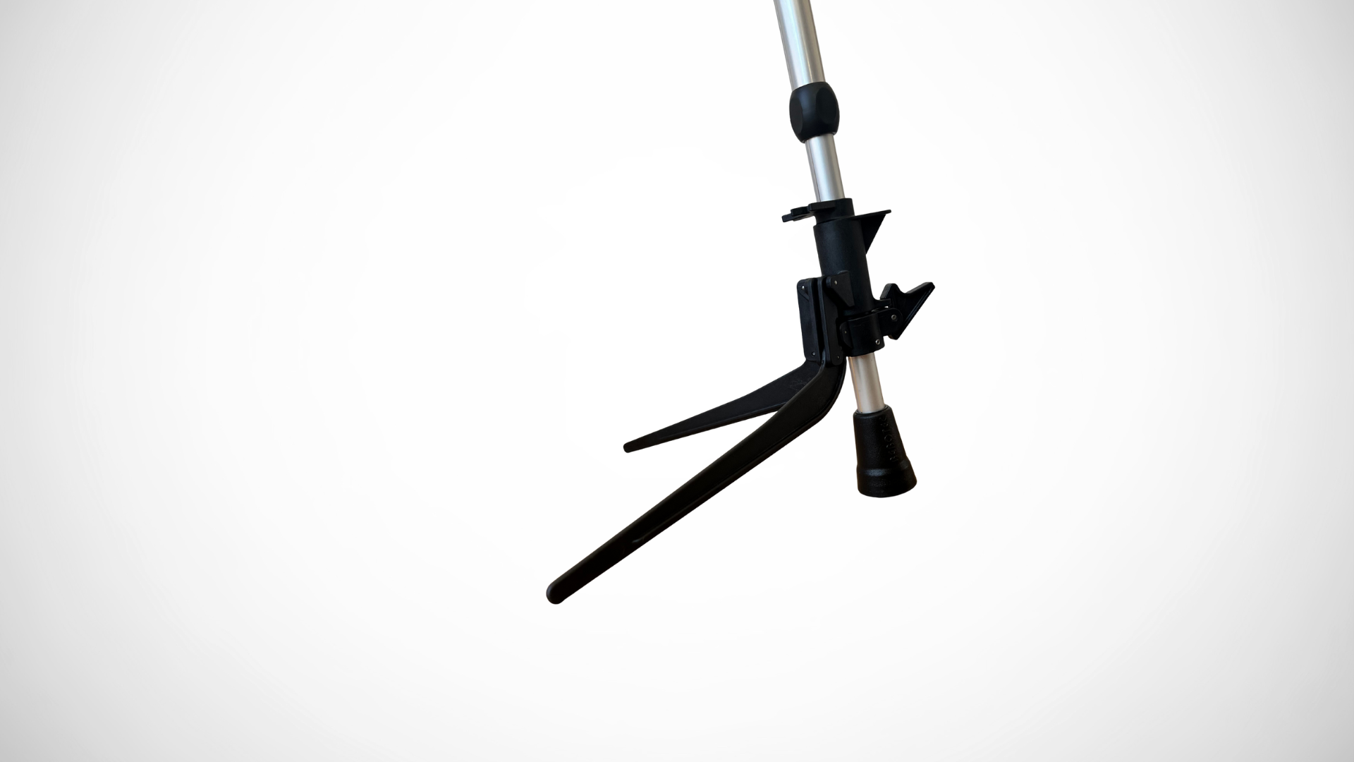 Ausgefahrene Krückenstütze KrückenBuddy - die Krücke steht damit frei im Raum ohne umzufallen